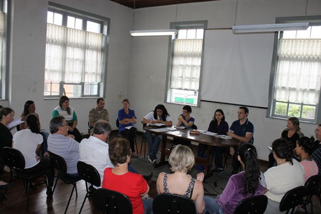 Uma das reuniões da equipe da Educação de Porto União Foto: Divulgação